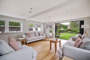 Garden Room- click for photo gallery